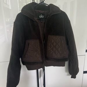 ALO Sherpa Edge Bomber in Espresso
